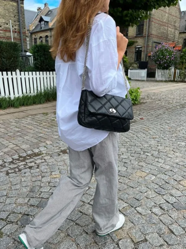 Lamb Pollis Bag | BeckSöndergaard Store