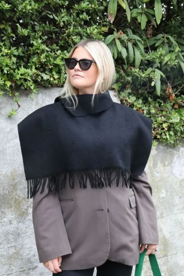 Solid Crystal Poncho | BeckSöndergaard Shop